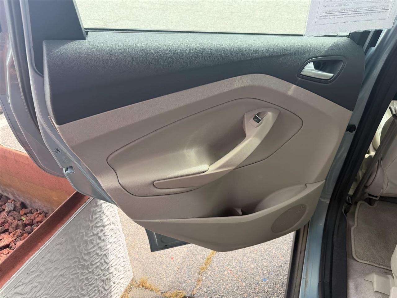 Ford C-Max Hybrid SE 2013