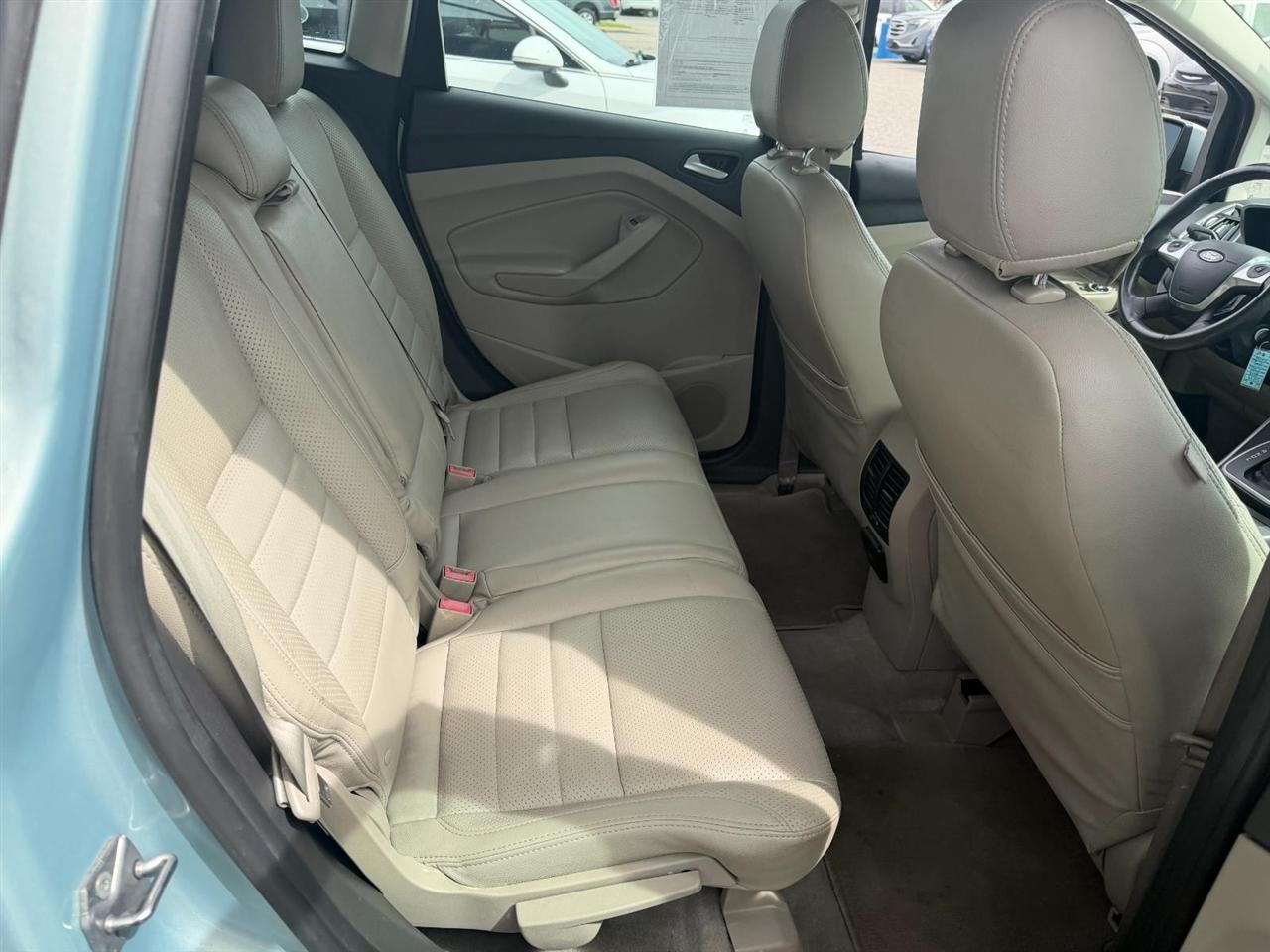 Ford C-Max Hybrid SE 2013