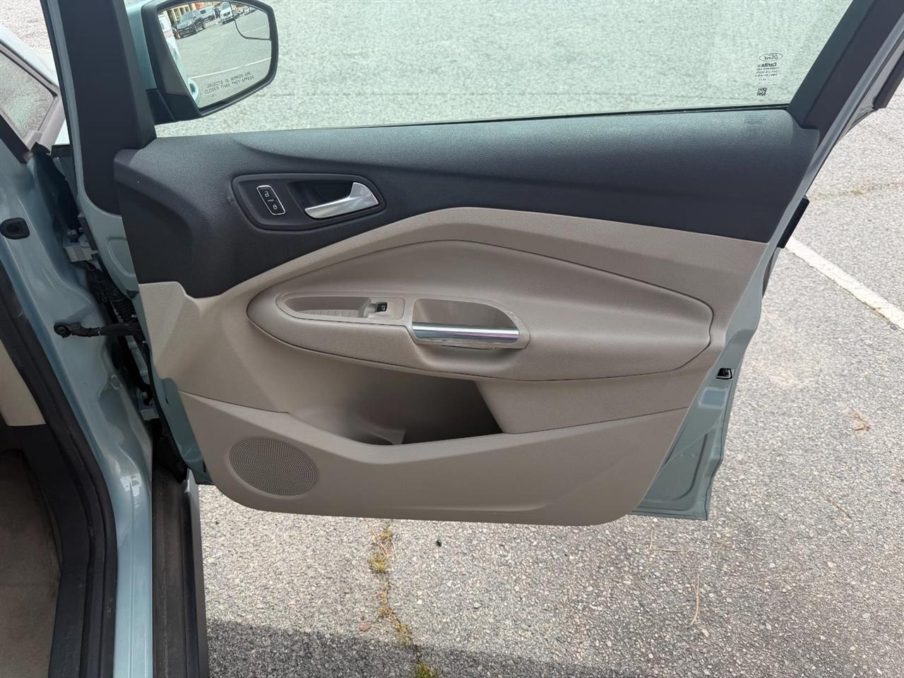 Ford C-Max Hybrid SE 2013