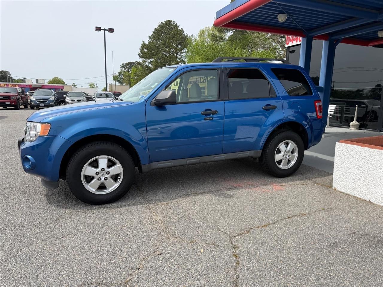 Ford Escape XLT FWD 2012