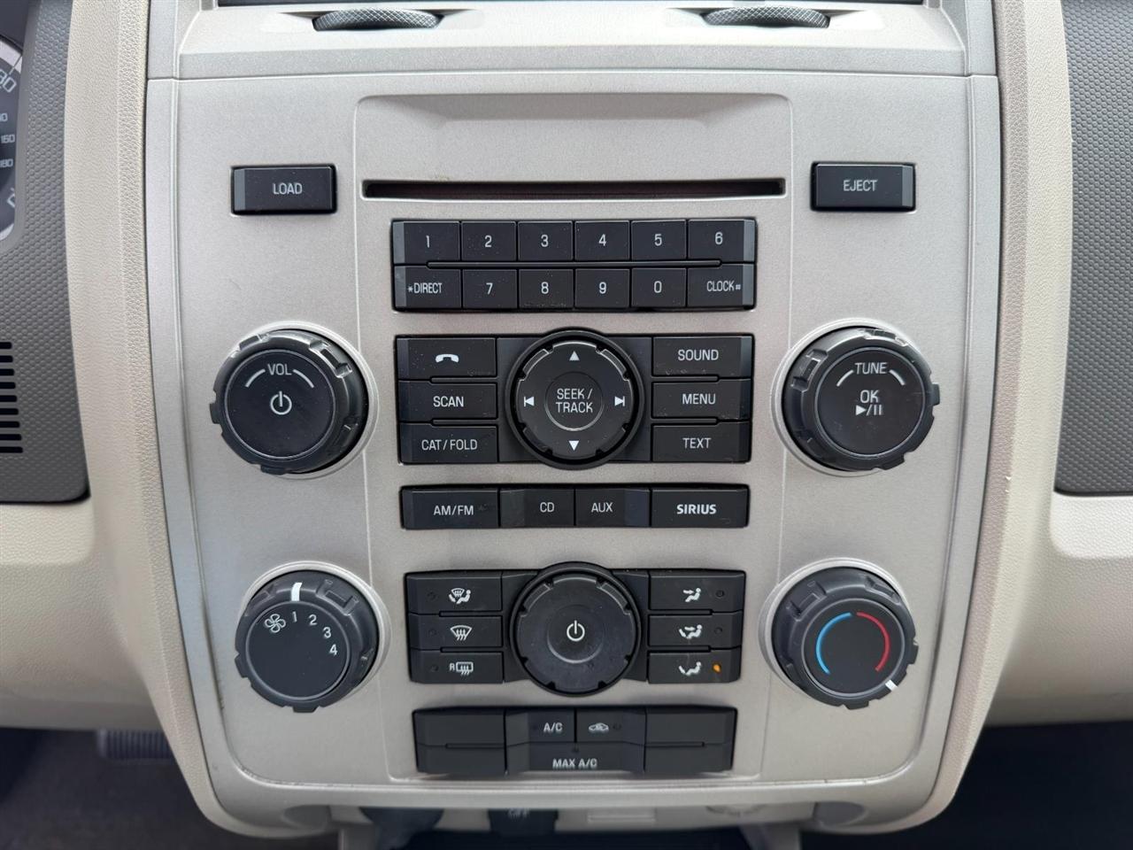 Ford Escape XLT FWD 2012