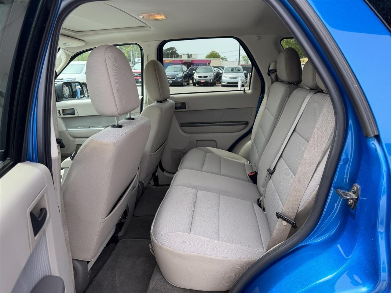 Ford Escape XLT FWD 2012