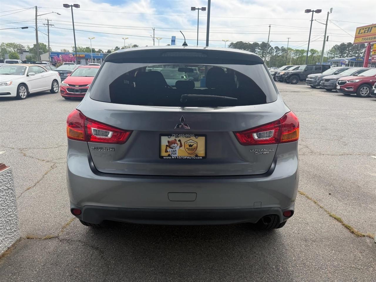 Mitsubishi Outlander Sport ES 2WD 2014