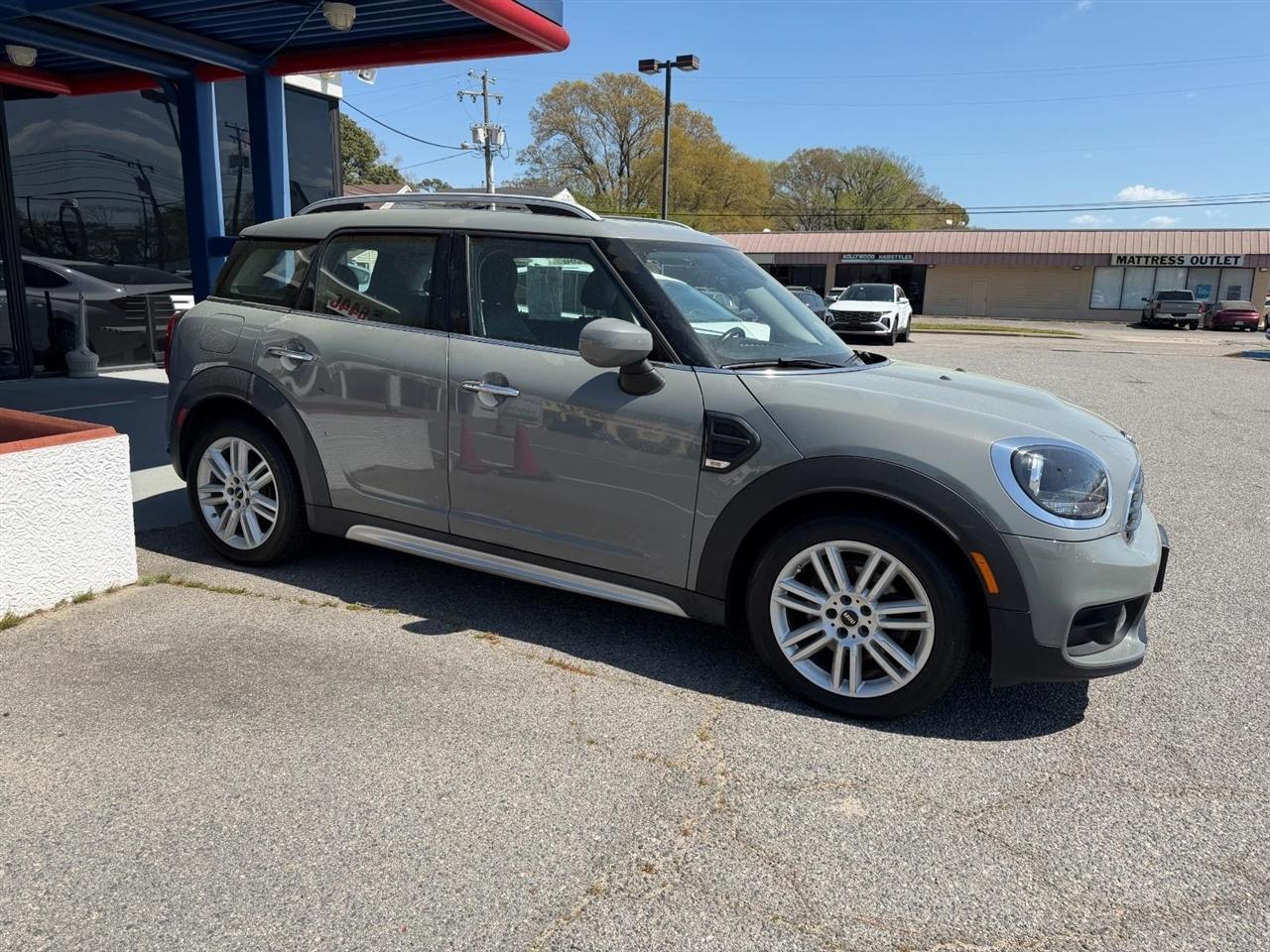 MINI Countryman Base 2020