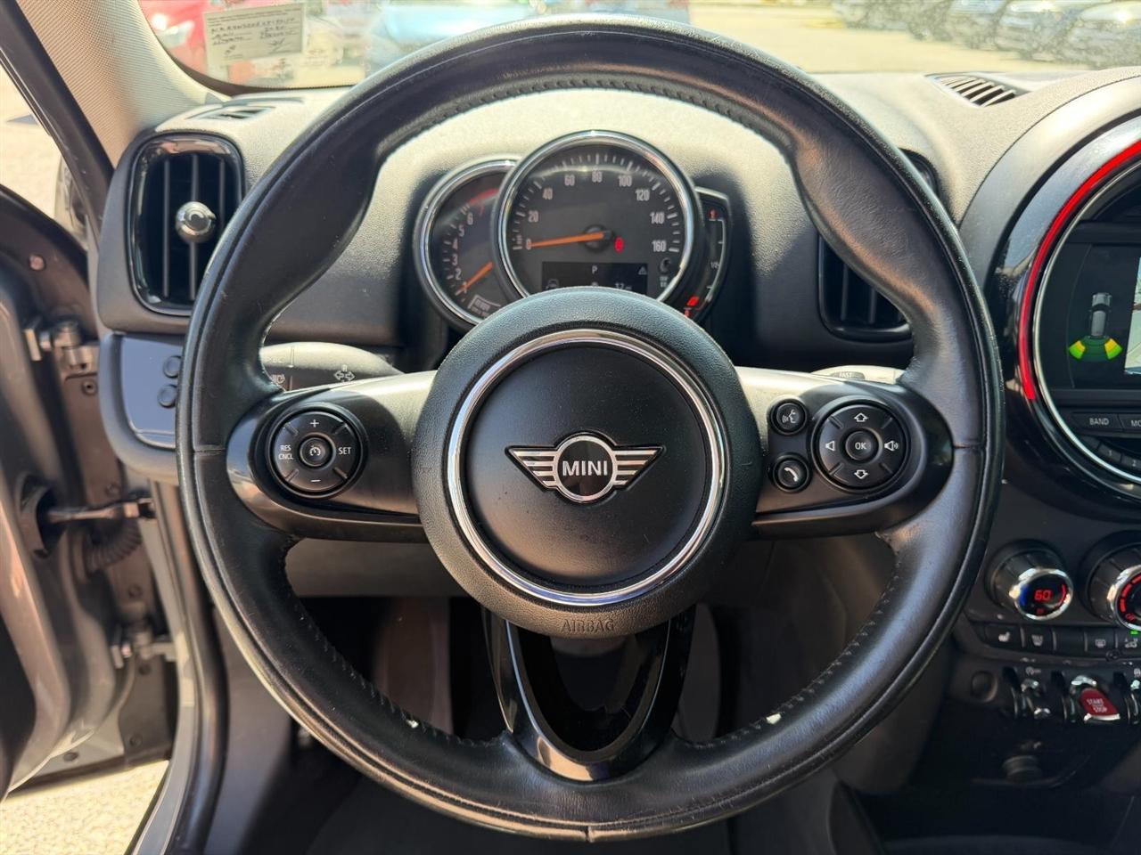 MINI Countryman Base 2020