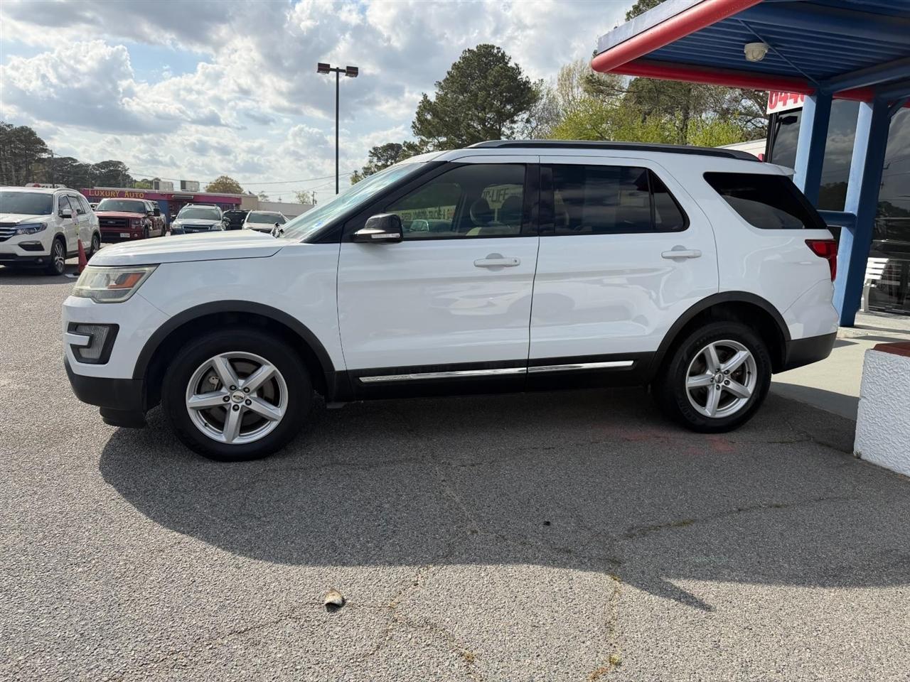 Ford Explorer XLT 4WD 2016