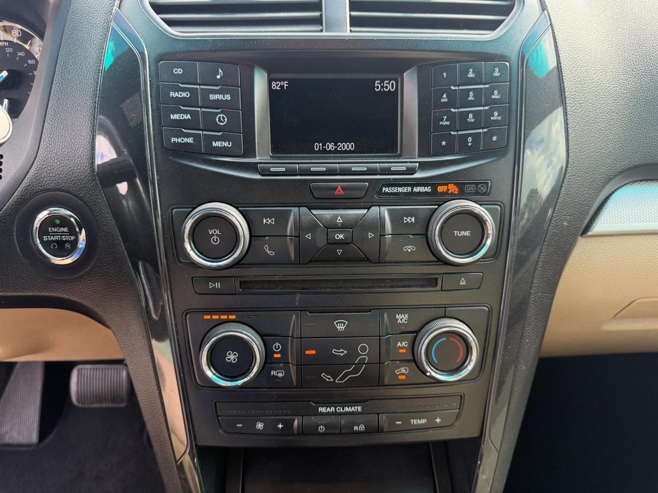 Ford Explorer XLT 4WD 2016