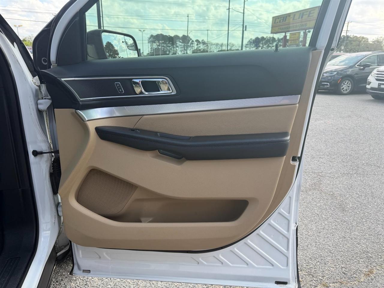 Ford Explorer XLT 4WD 2016