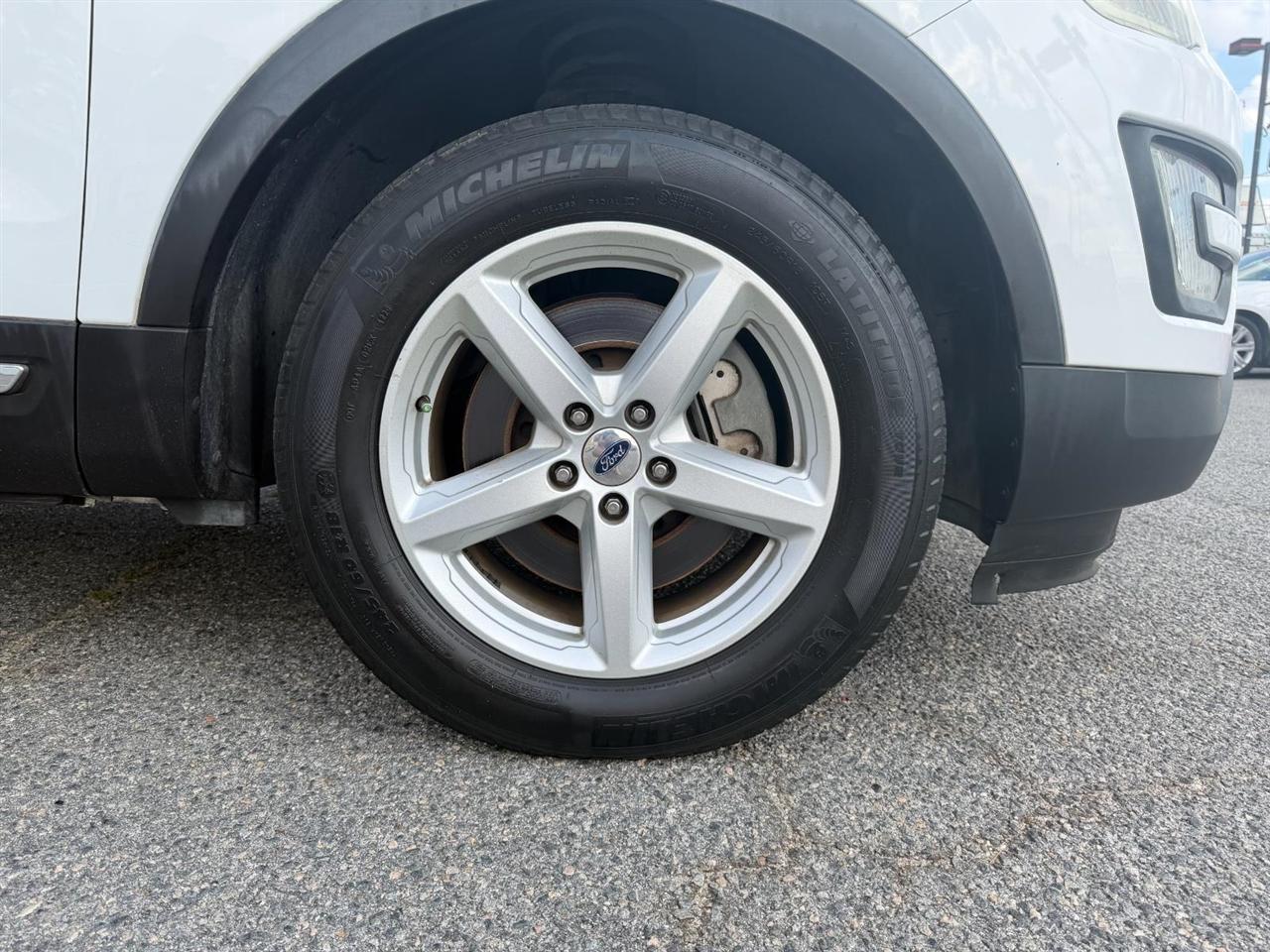 Ford Explorer XLT 4WD 2016