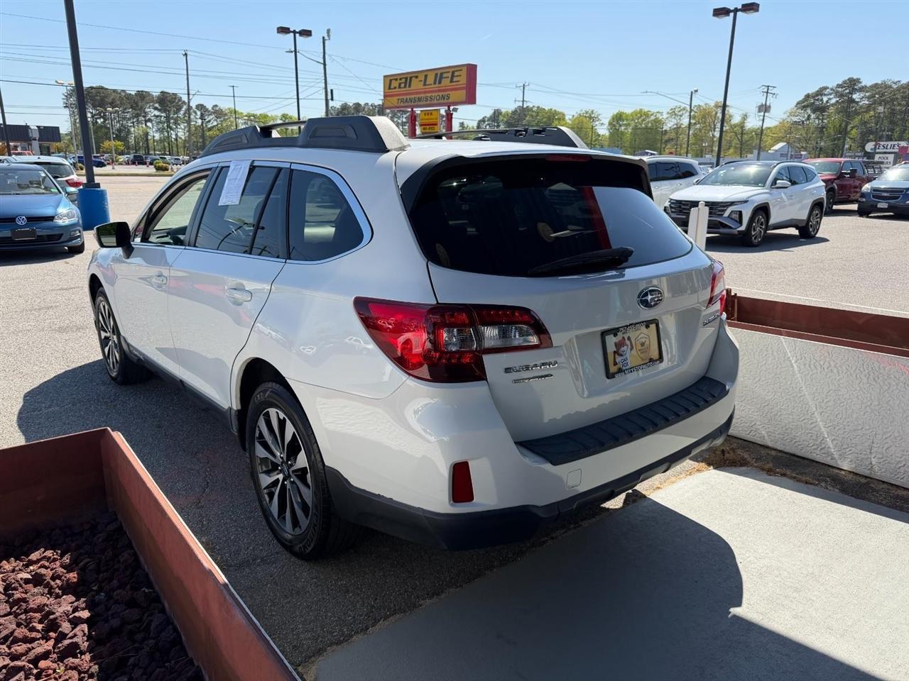 Subaru Outback 2.5i Limited 2015