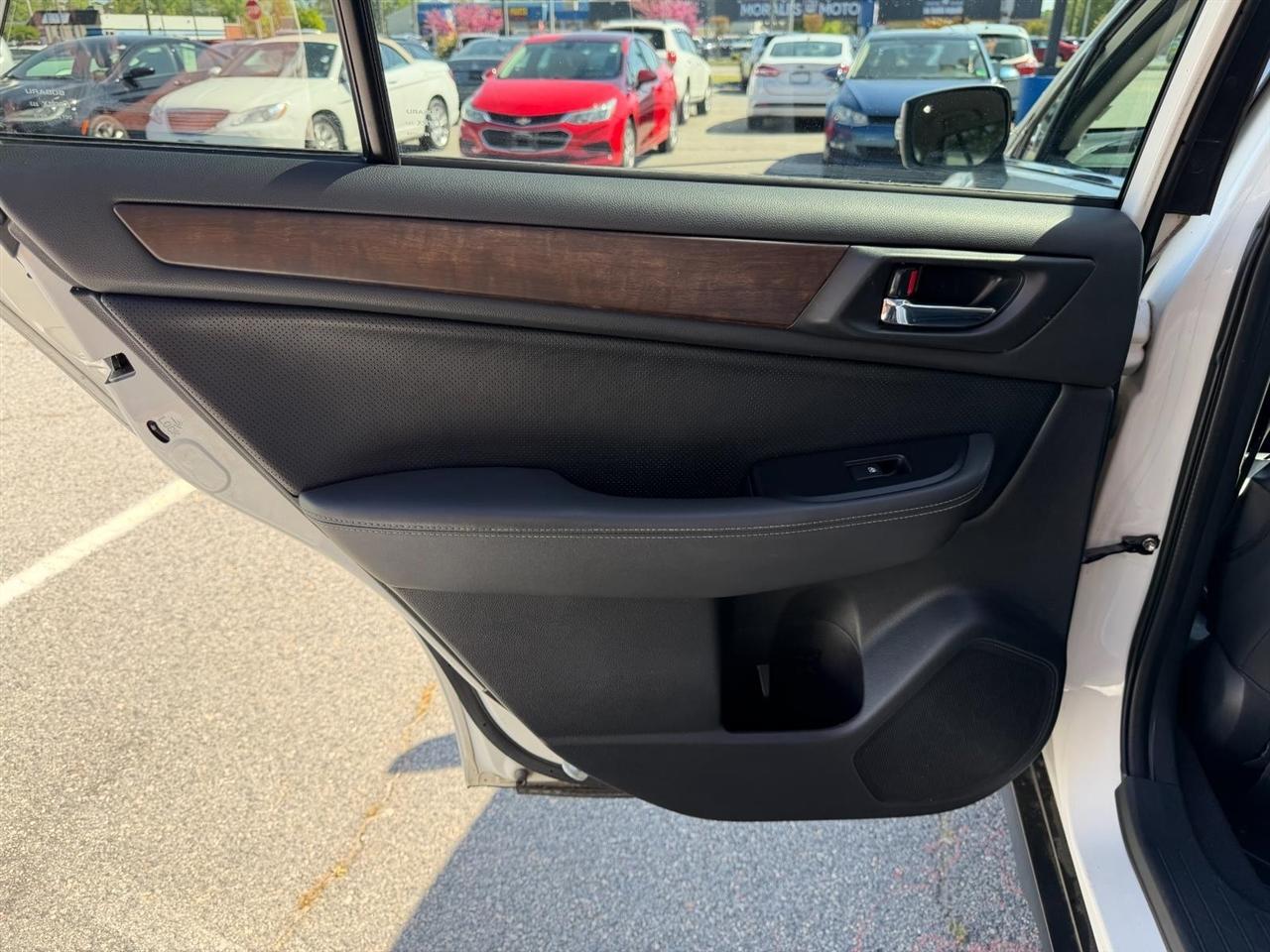 Subaru Outback 2.5i Limited 2015