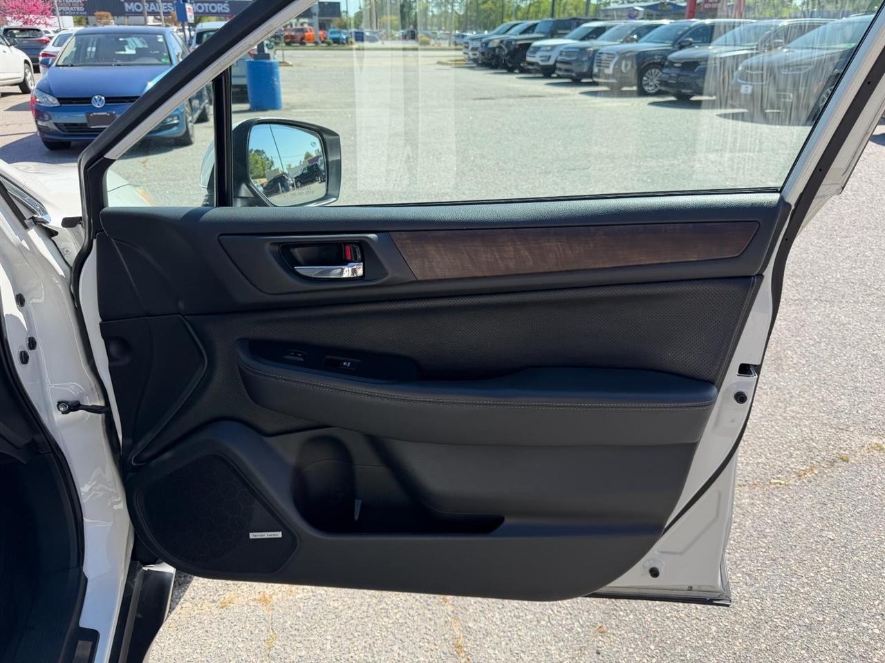 Subaru Outback 2.5i Limited 2015