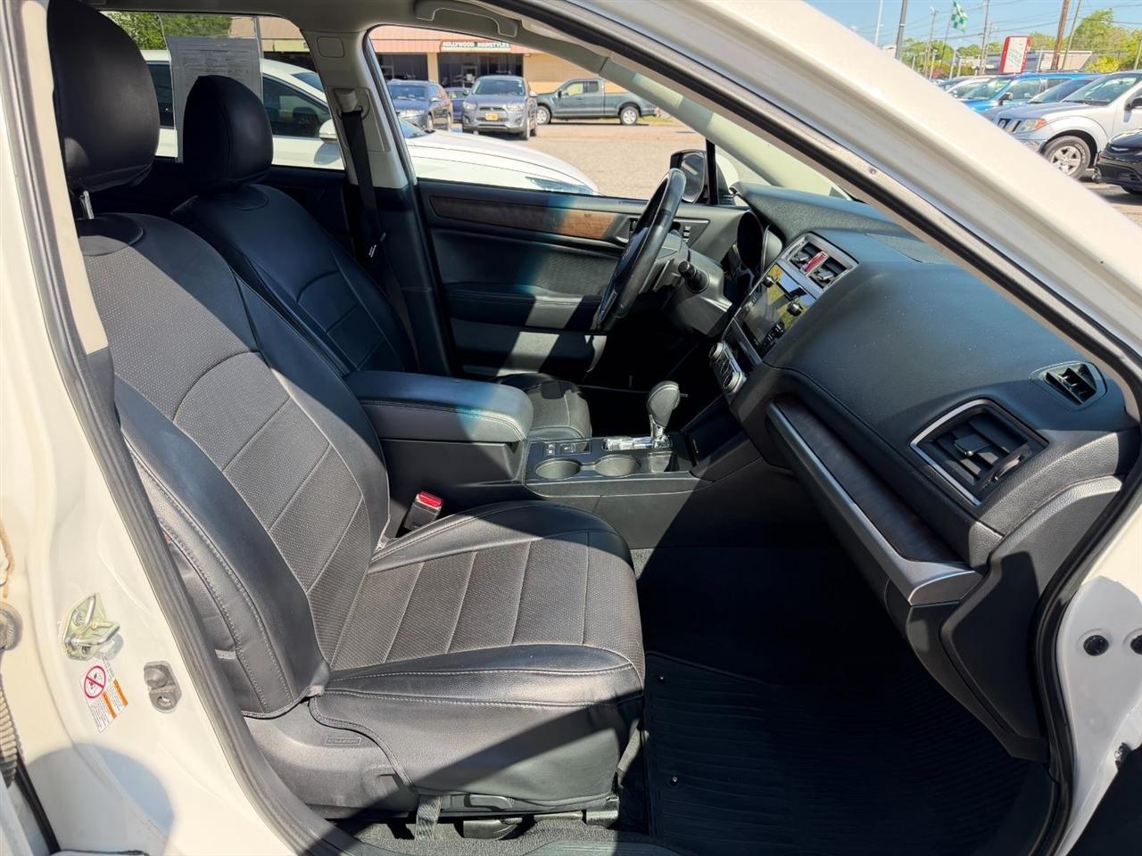 Subaru Outback 2.5i Limited 2015