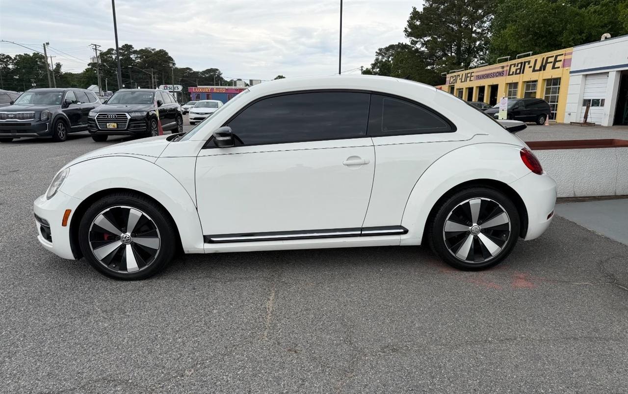 Volkswagen Beetle 2.0T Turbo 2013
