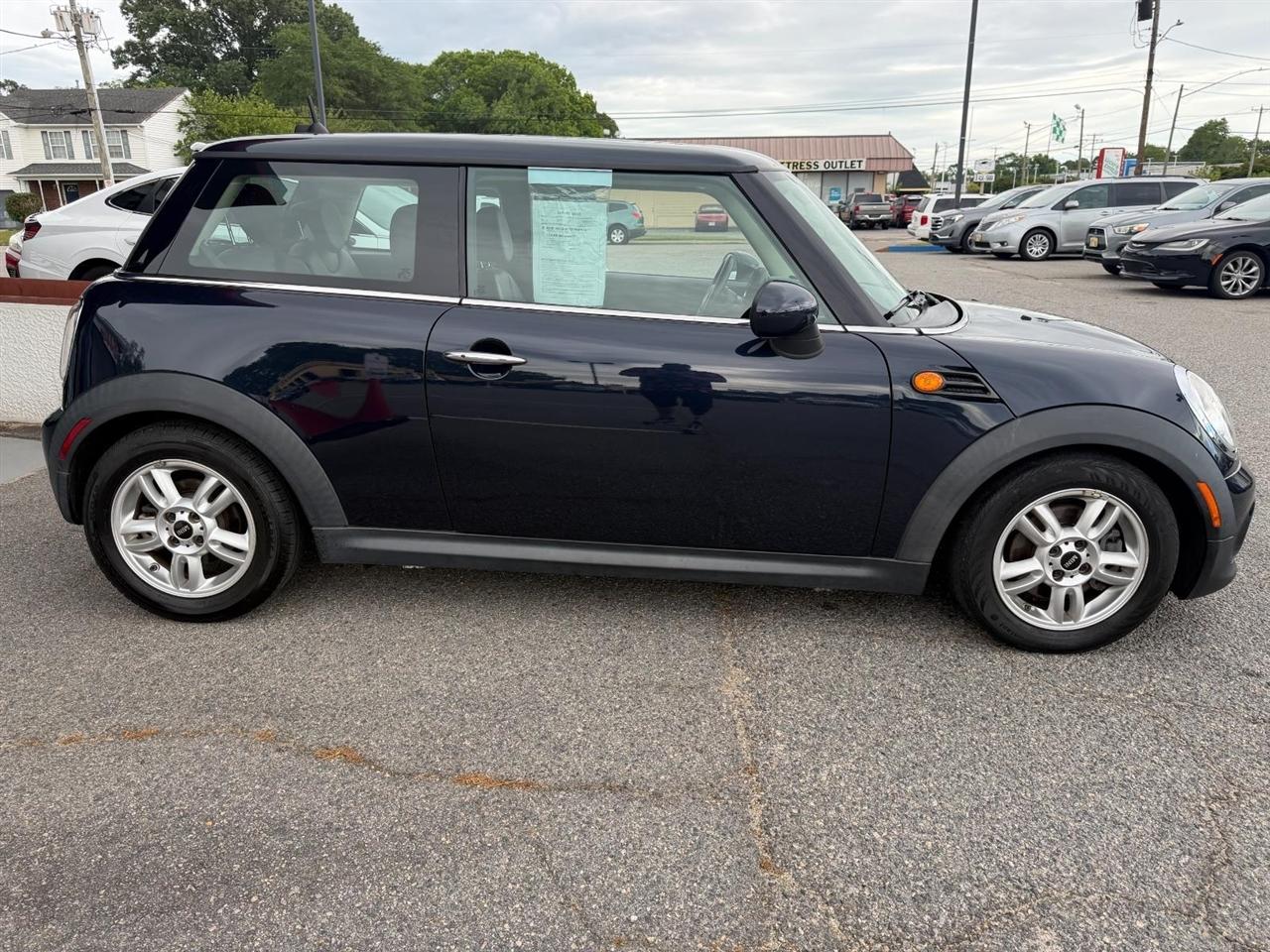 MINI Cooper Base 2012