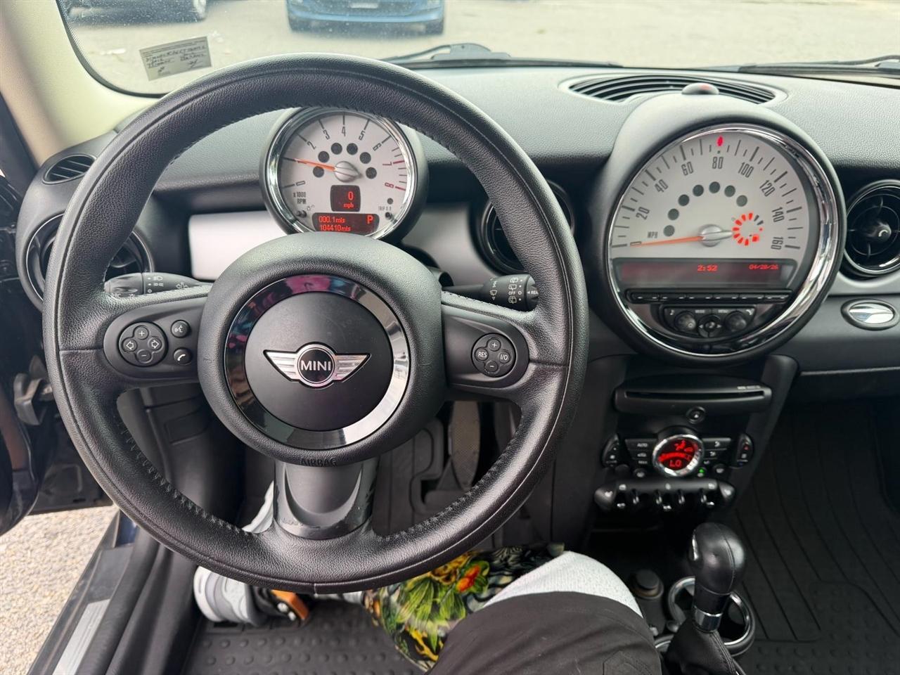 MINI Cooper Base 2012