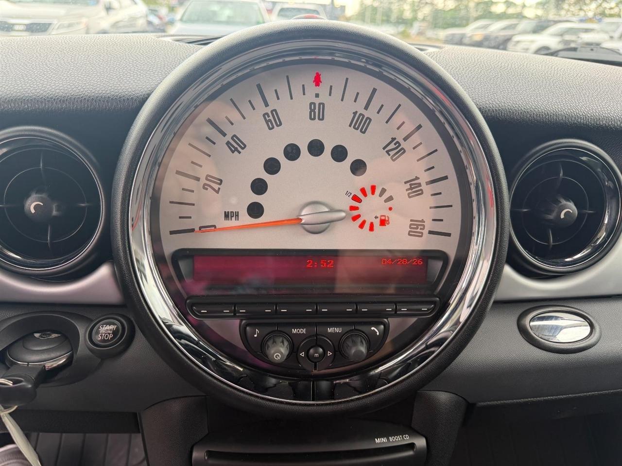 MINI Cooper Base 2012