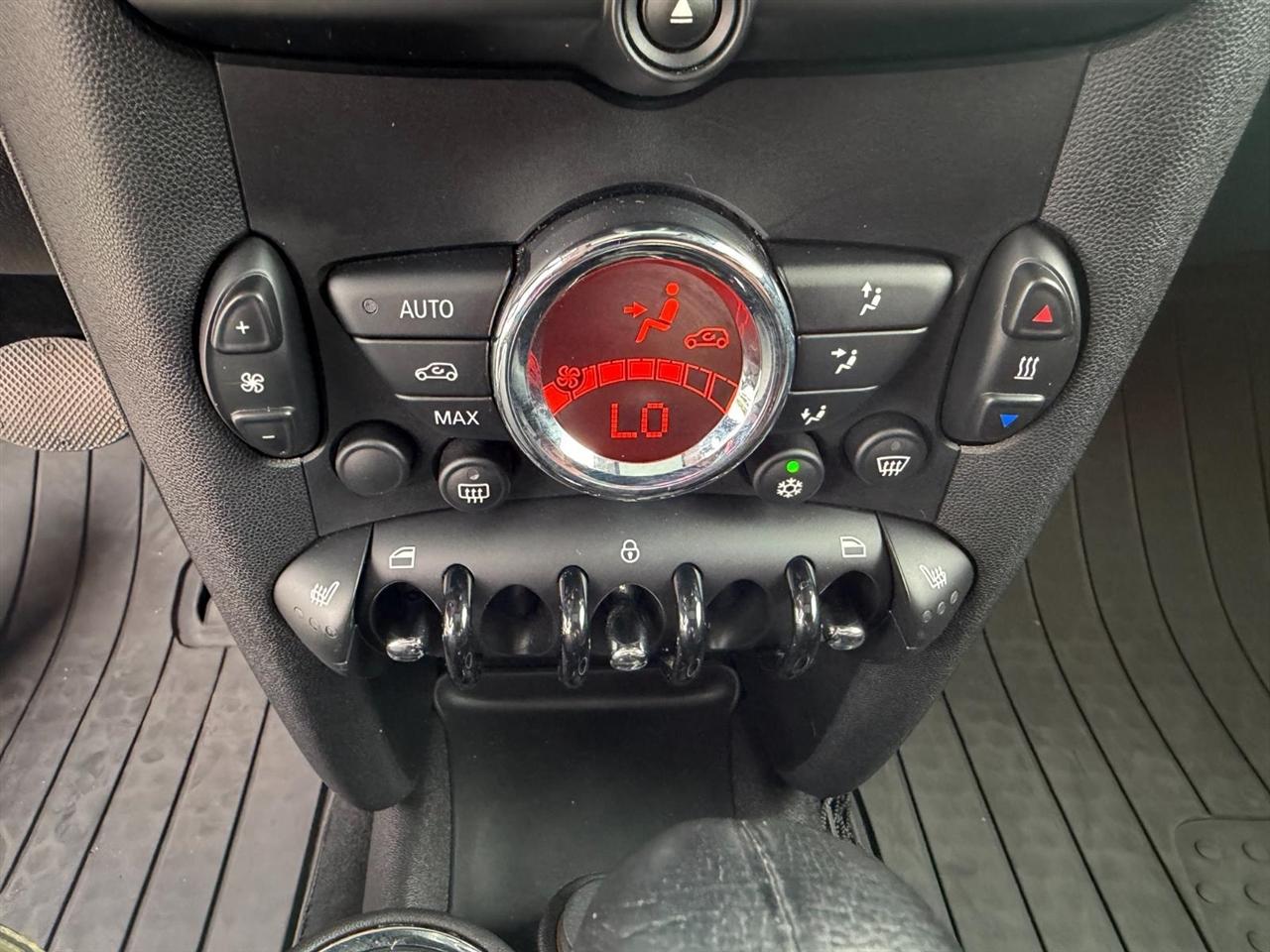 MINI Cooper Base 2012