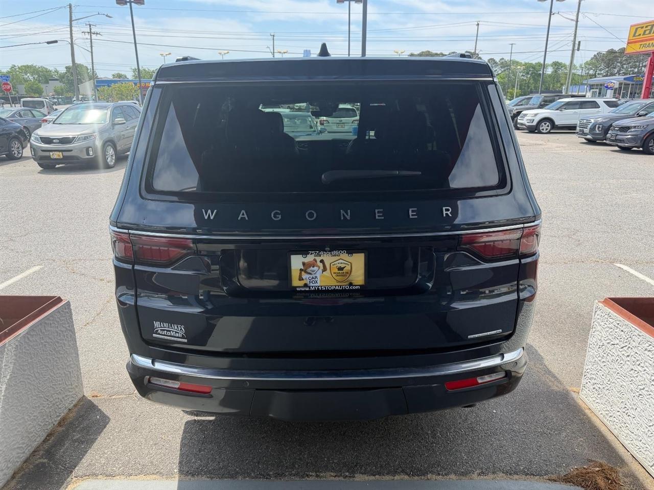 Jeep Wagoneer Series III 4WD 2022