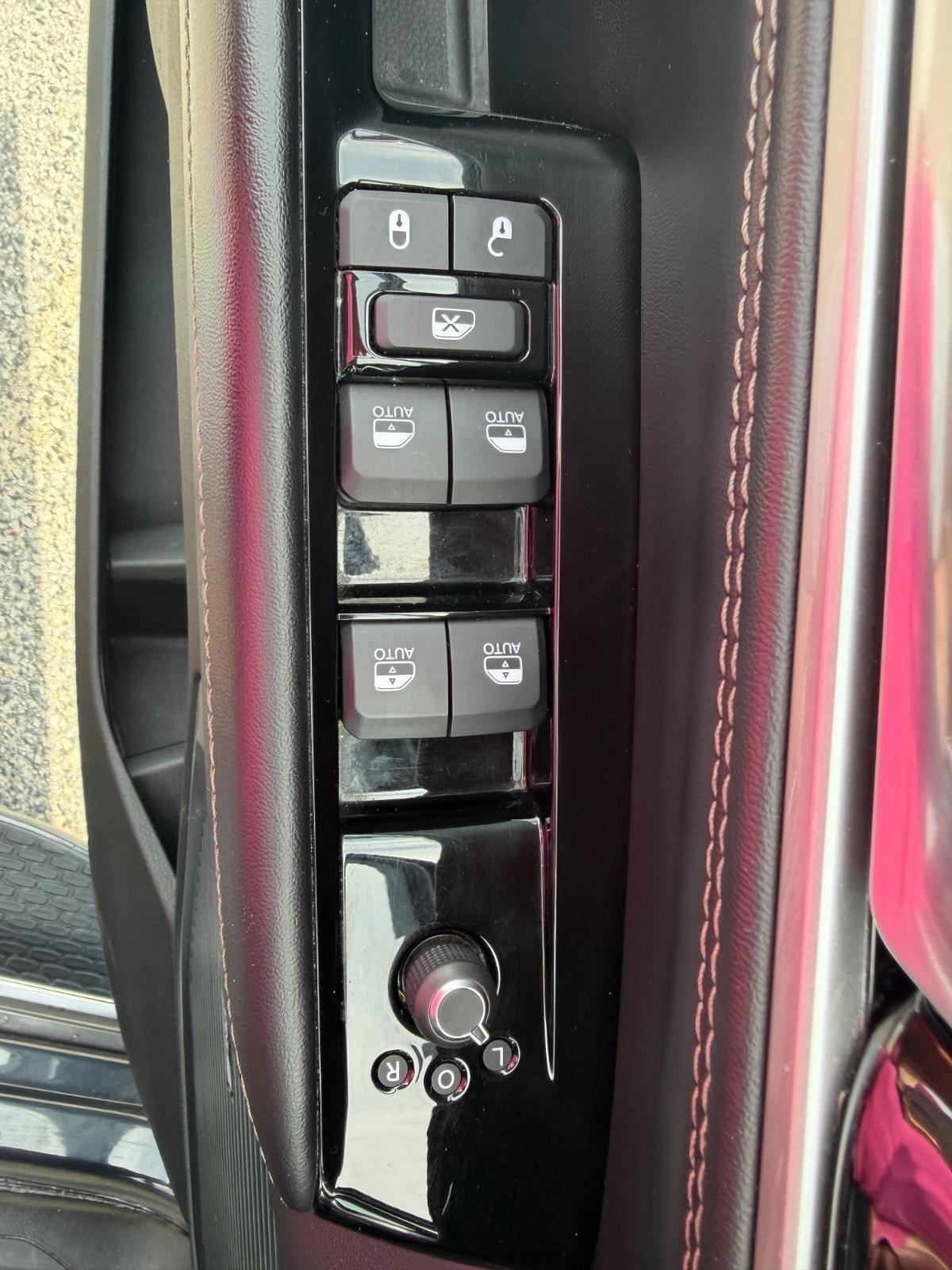 Jeep Wagoneer Series III 4WD 2022