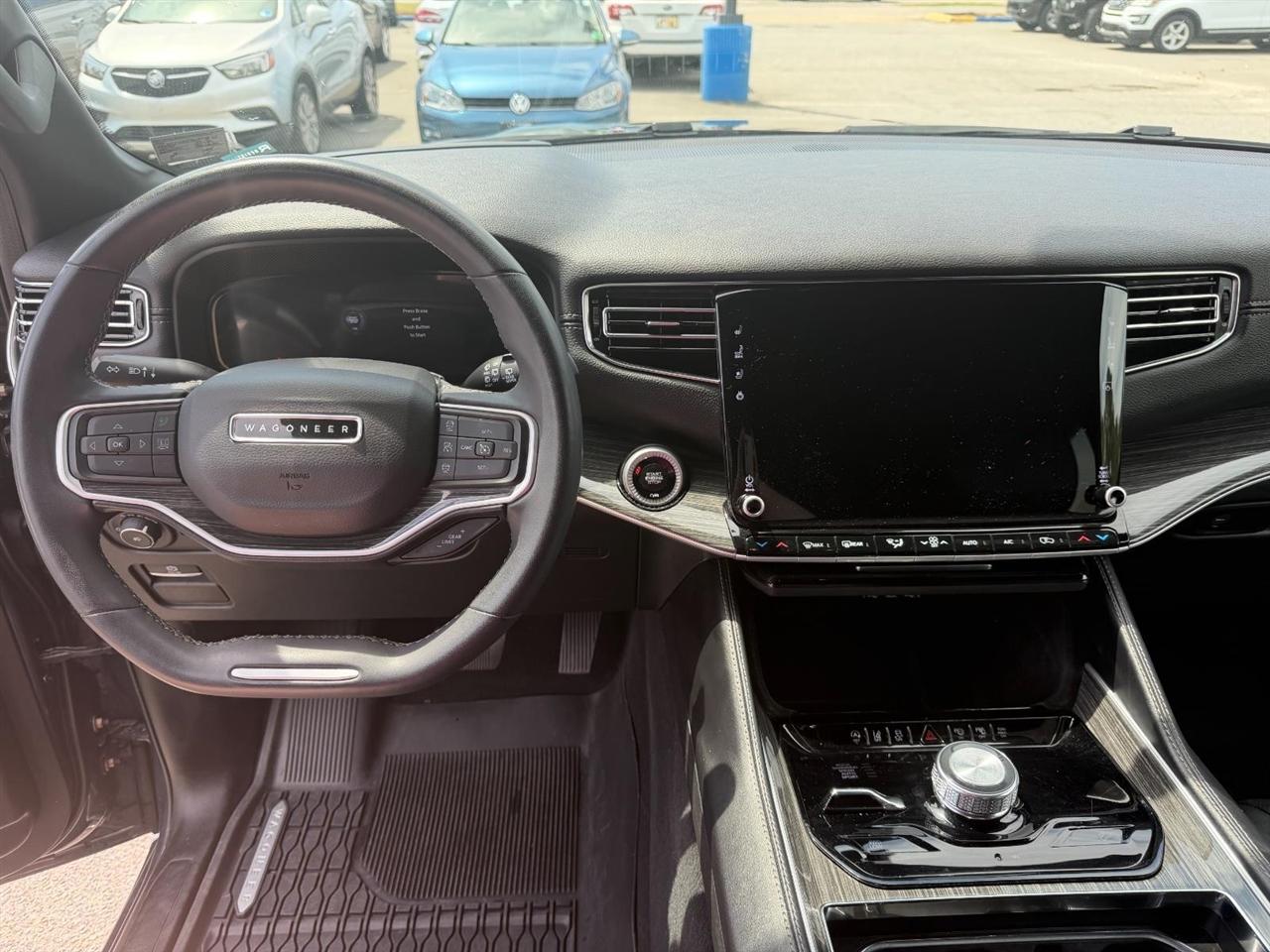 Jeep Wagoneer Series III 4WD 2022