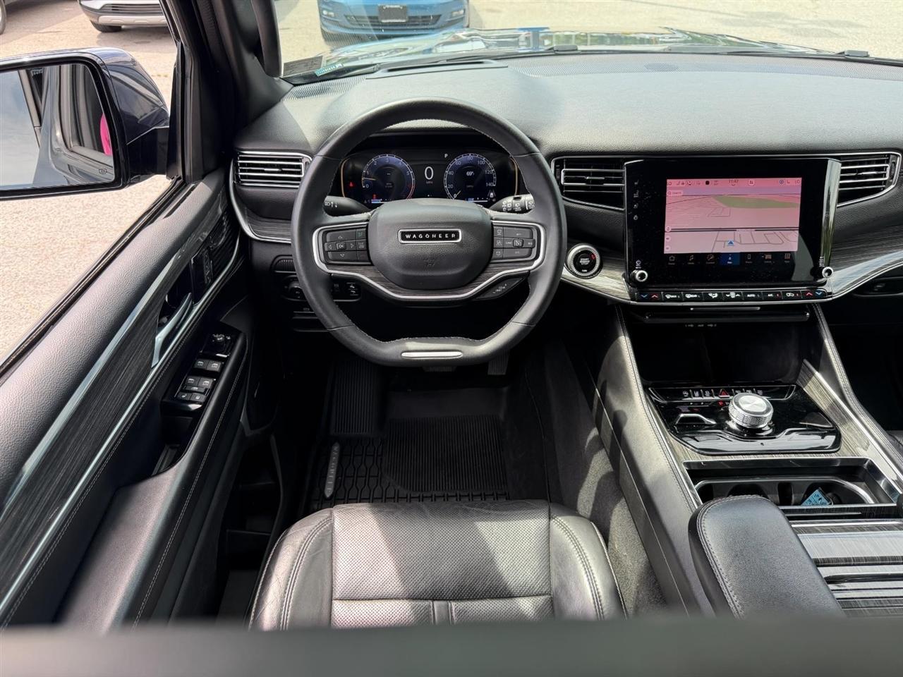 Jeep Wagoneer Series III 4WD 2022