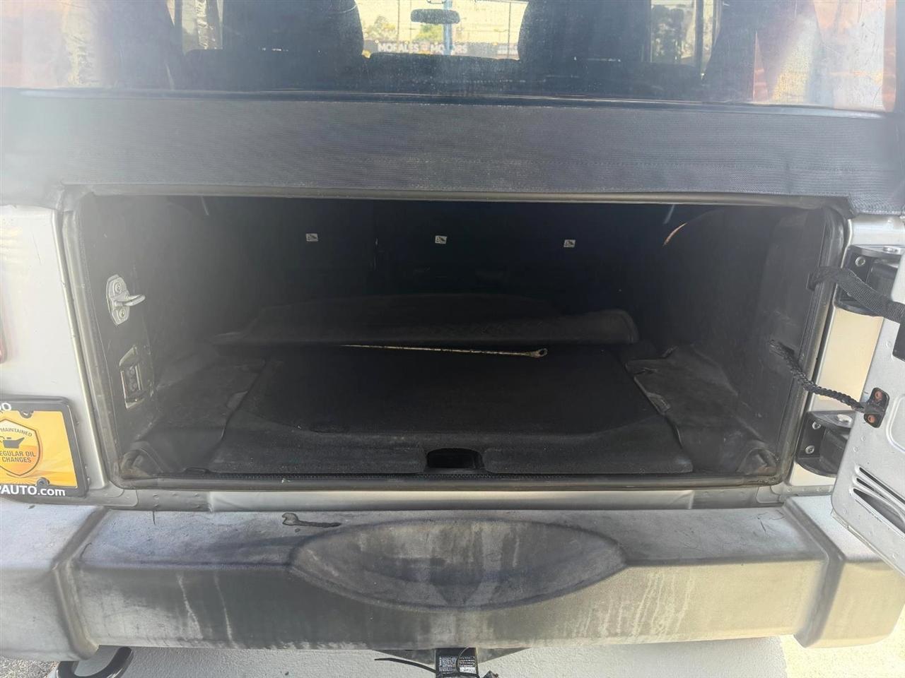 Jeep Wrangler Unlimited Sport 4WD 2012