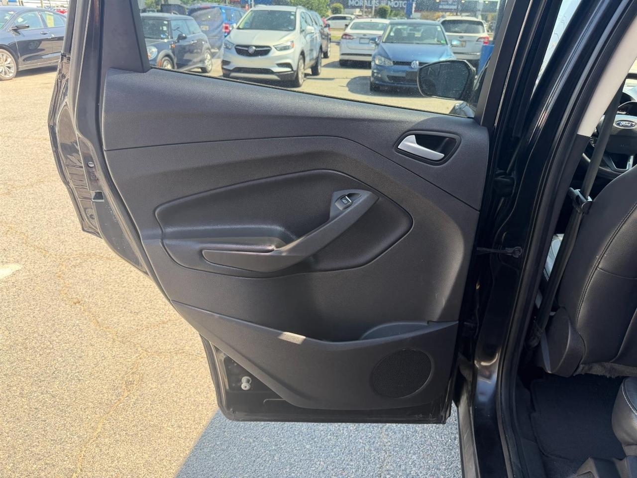 Ford Escape SE FWD 2019