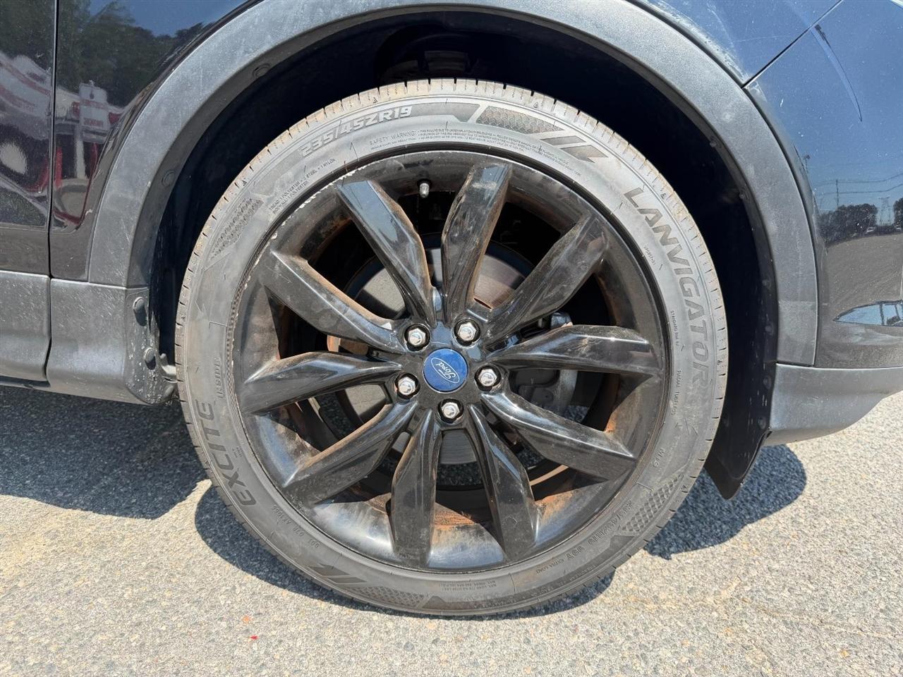 Ford Escape SE FWD 2019