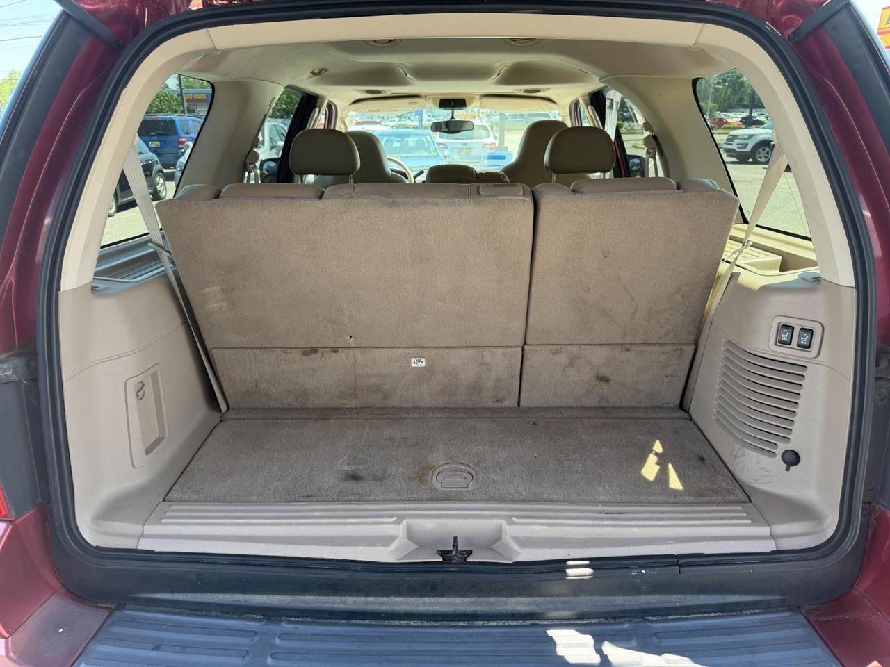 Ford Expedition Eddie Bauer 4.6L 2WD 2004