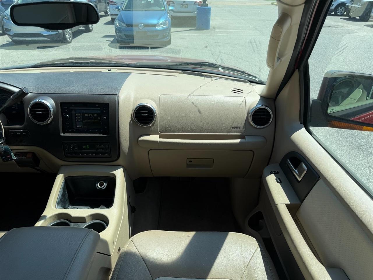 Ford Expedition Eddie Bauer 4.6L 2WD 2004