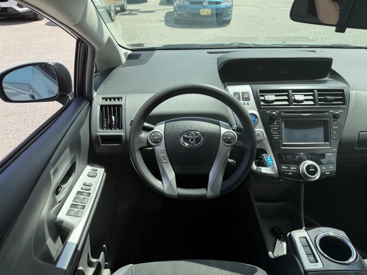 Toyota Prius V Two 2014