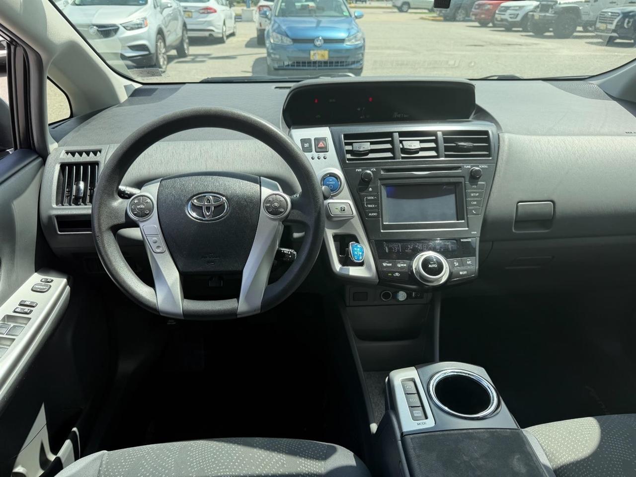 Toyota Prius V Two 2014