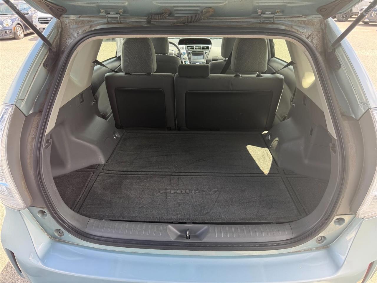 Toyota Prius V Two 2014
