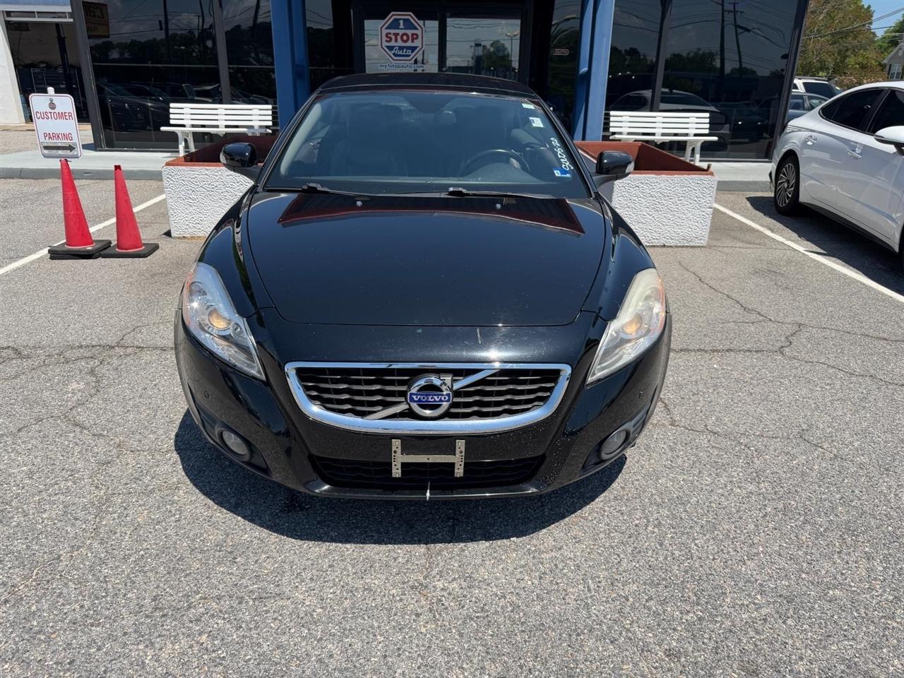 2012 Volvo C70 T5's photo