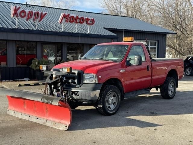 2006 Ford F-350 Super Duty XL LB 4WD