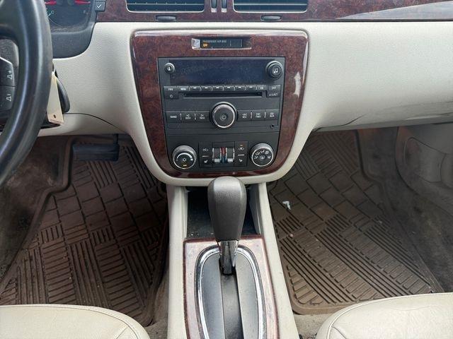 Chevrolet Impala  2011