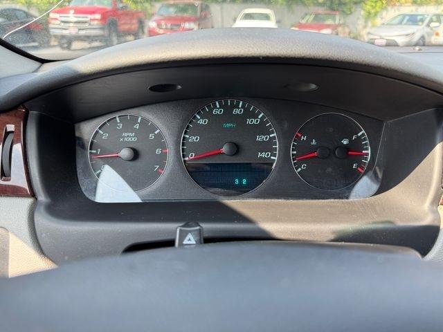 Chevrolet Impala  2011