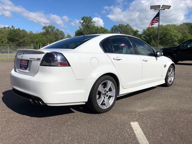Pontiac G8  2009