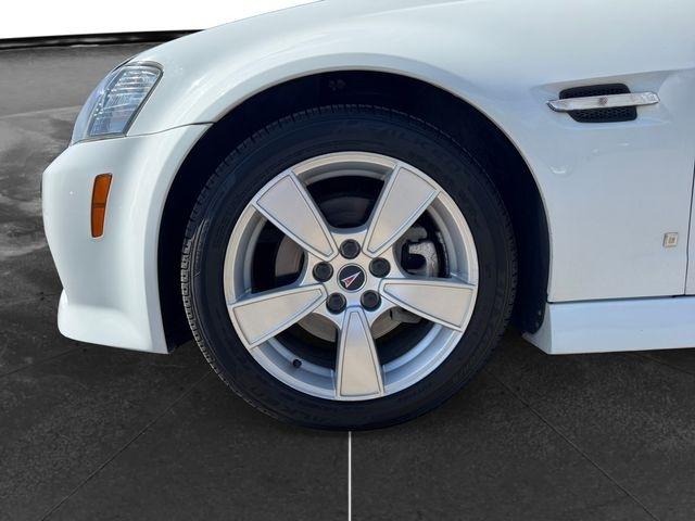 Pontiac G8  2009