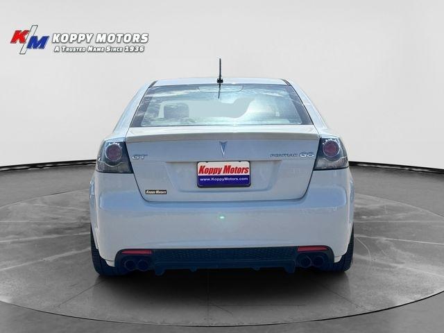 Pontiac G8  2009