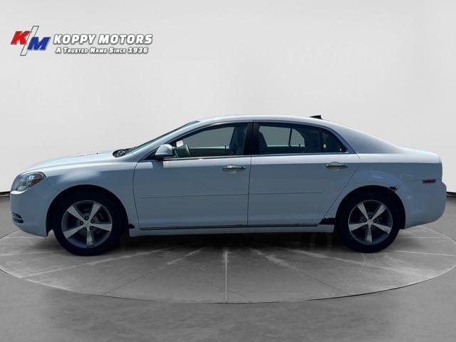 Chevrolet Malibu  2012
