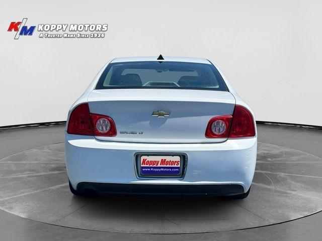 Chevrolet Malibu  2012
