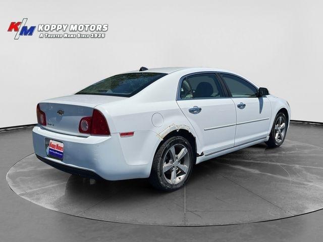 Chevrolet Malibu  2012