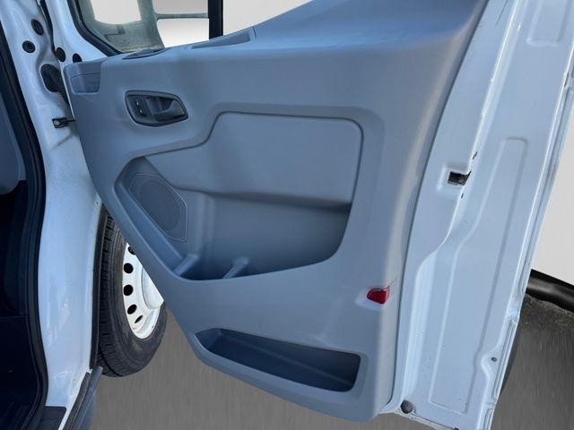 Ford Transit  2015