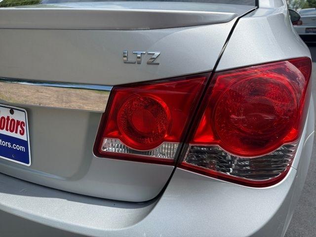 Chevrolet Cruze  2011