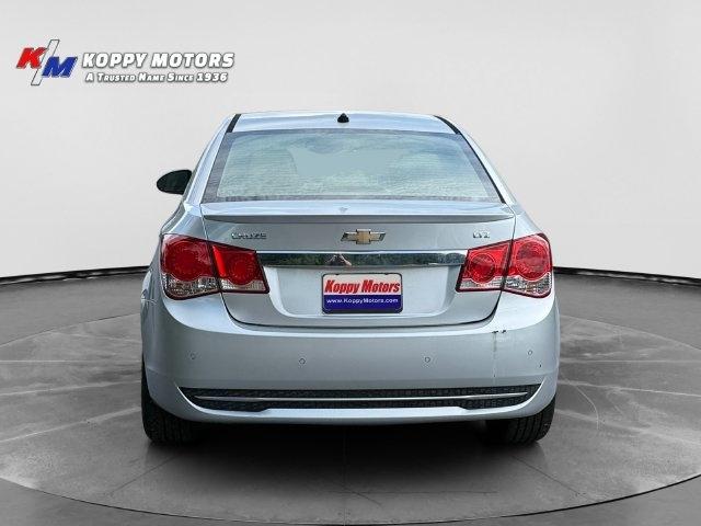Chevrolet Cruze  2011