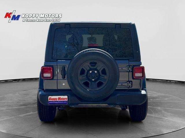 Jeep Wrangler  2018