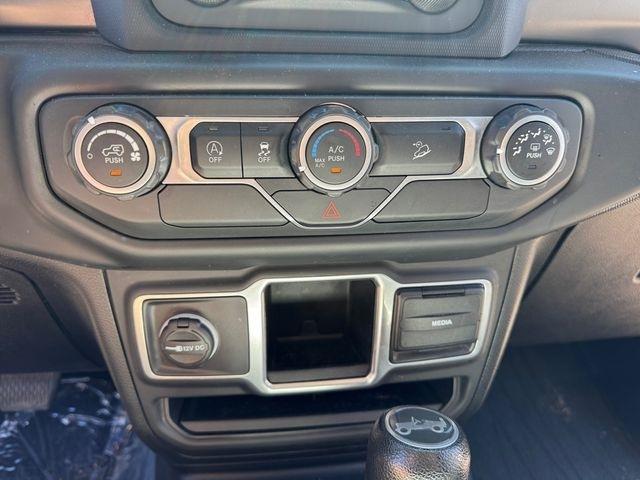Jeep Wrangler  2018