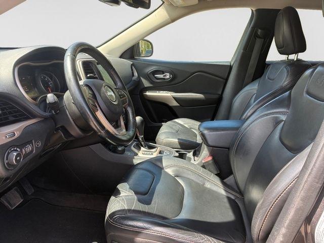 Jeep Cherokee  2018